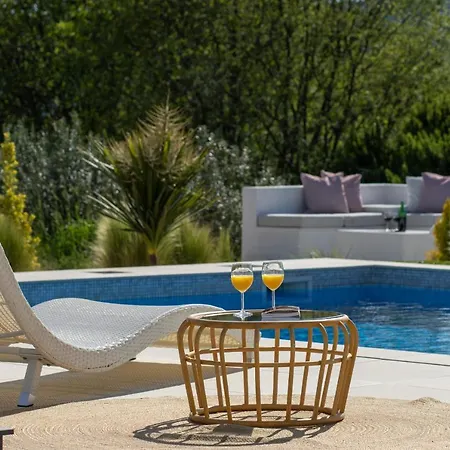Nebesi Zadarvillas