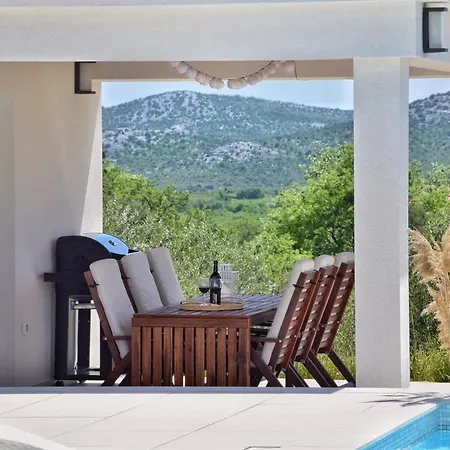 Nebesi Zadarvillas Вилла