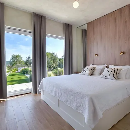 Villa Nebesi Zadarvillas Pristeg