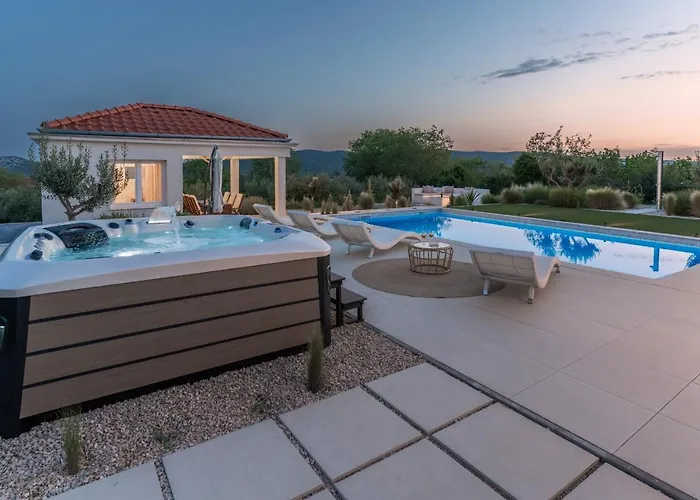 Nebesi Zadarvillas Vila